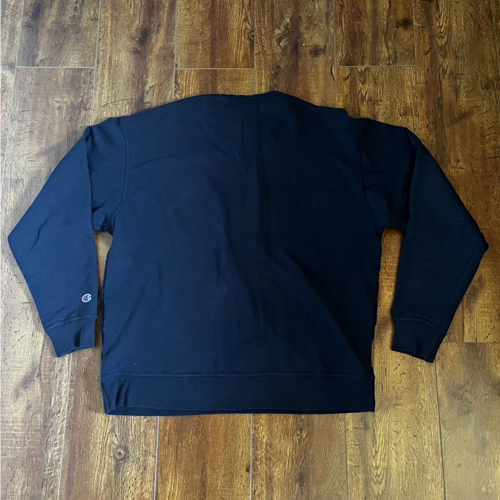 CHAMPION CREWNECK - Picture 2 of 3